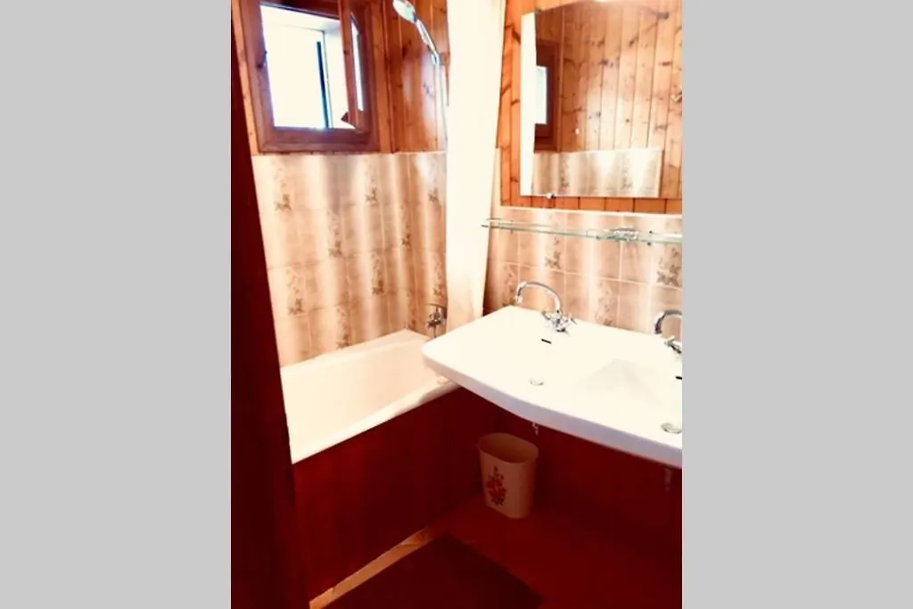 Charmant appartement dans chalet Les Carroz d'Arâches