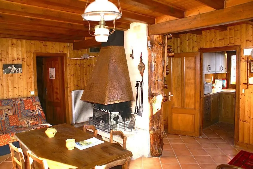 Charmant appartement dans chalet Les Carroz d'Arâches